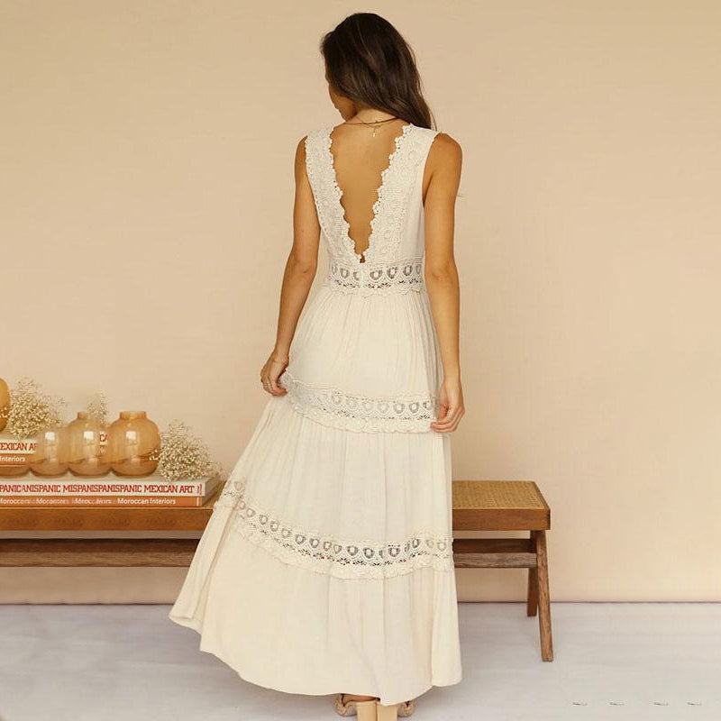 Serena | Chic Lace V-Neck Dress