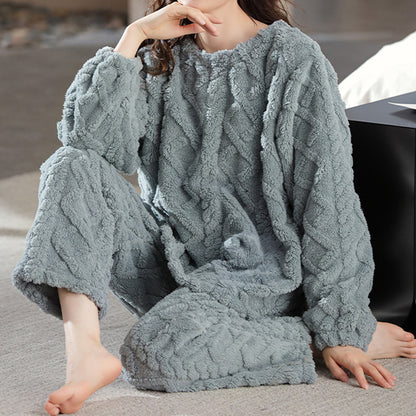 Bequemes Winter-Pyjama-Set aus Flanell 