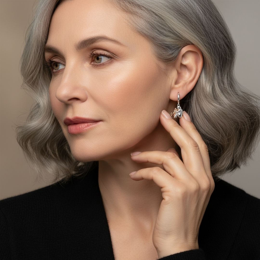 Lily™ | Pendientes con icono de gato (cierre redondo)