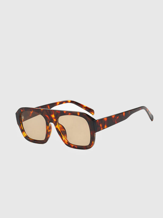 Emelie | Leopard Sunglasses
