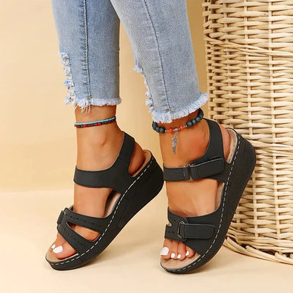 Sandales compensées d'été pour femmes 2023 nouvelle mode chaussures de plage antidérapantes femme légère plate-forme décontractée Sandalias Mujer grande taille 